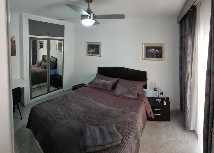 Ayahay, Modern Luxury Apartment Just 50 M From Playa Del Puerto